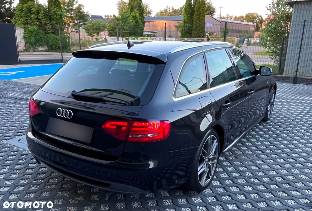 Audi A4 Avant 2.0 TDI DPF quattro S line Sportpaket (plus) - 4