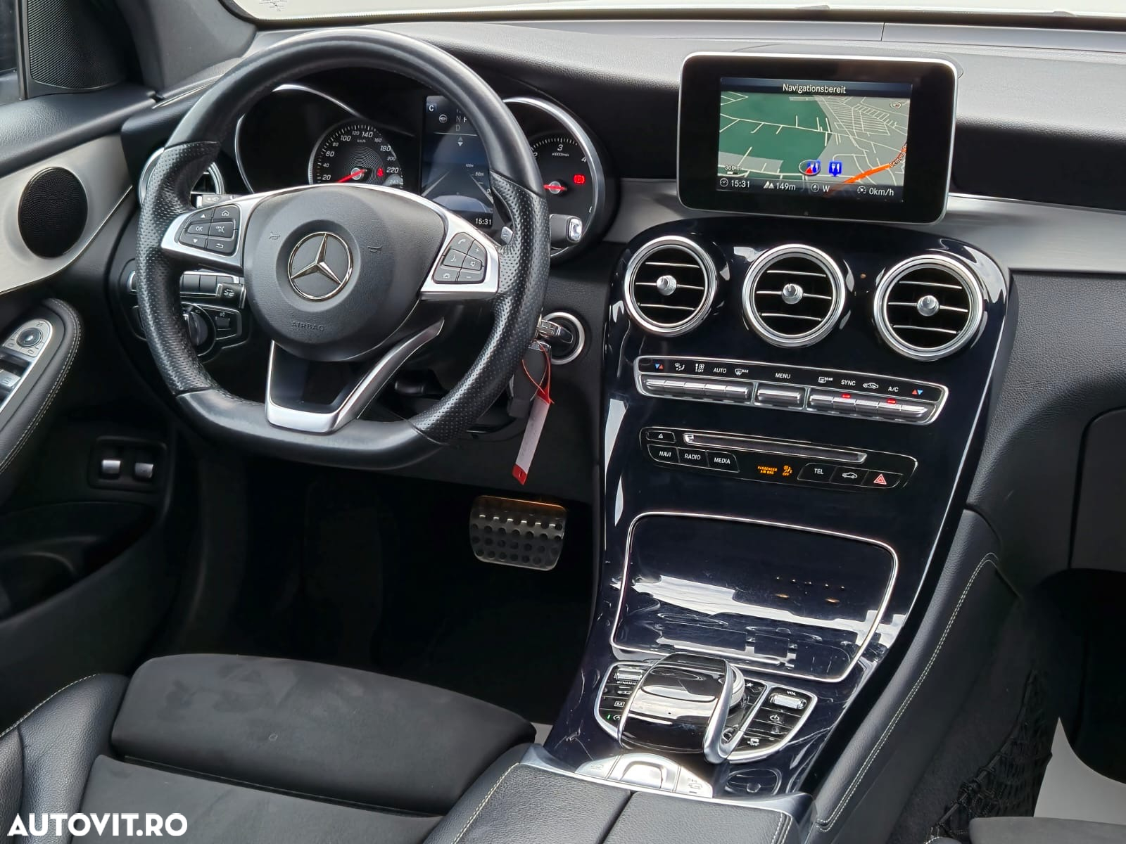 Mercedes-Benz GLC 250 d 4Matic 9G-TRONIC AMG Line - 19