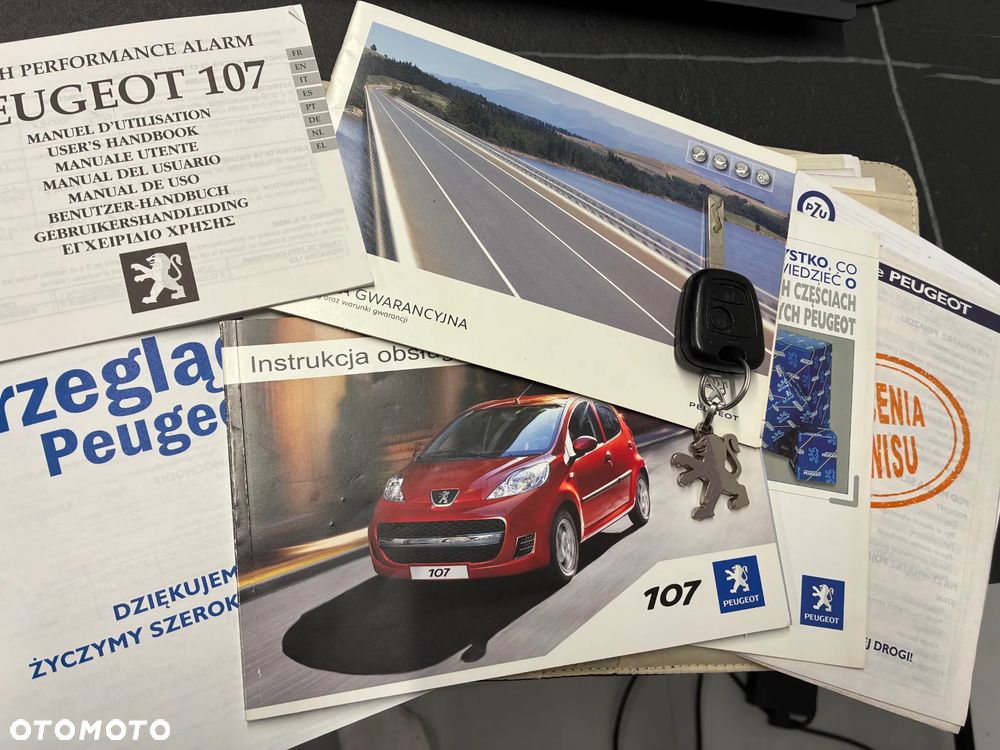 Peugeot 107 1.0 Urban Move - 16