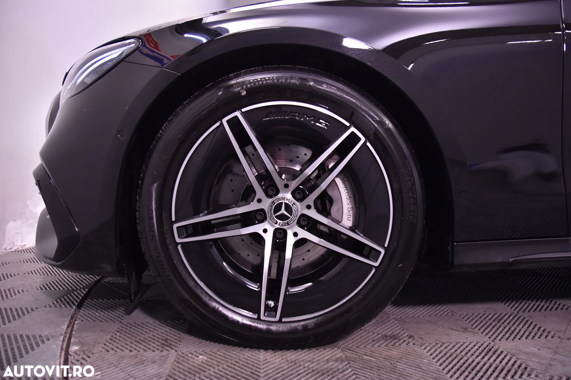 Mercedes-Benz E 220 d Aut. - 14