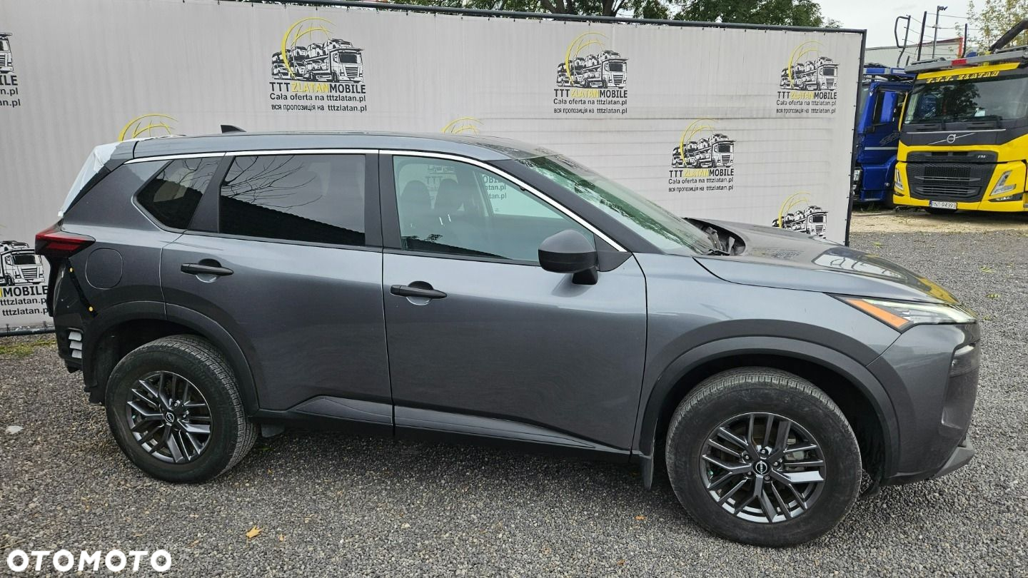Nissan Rogue - 13