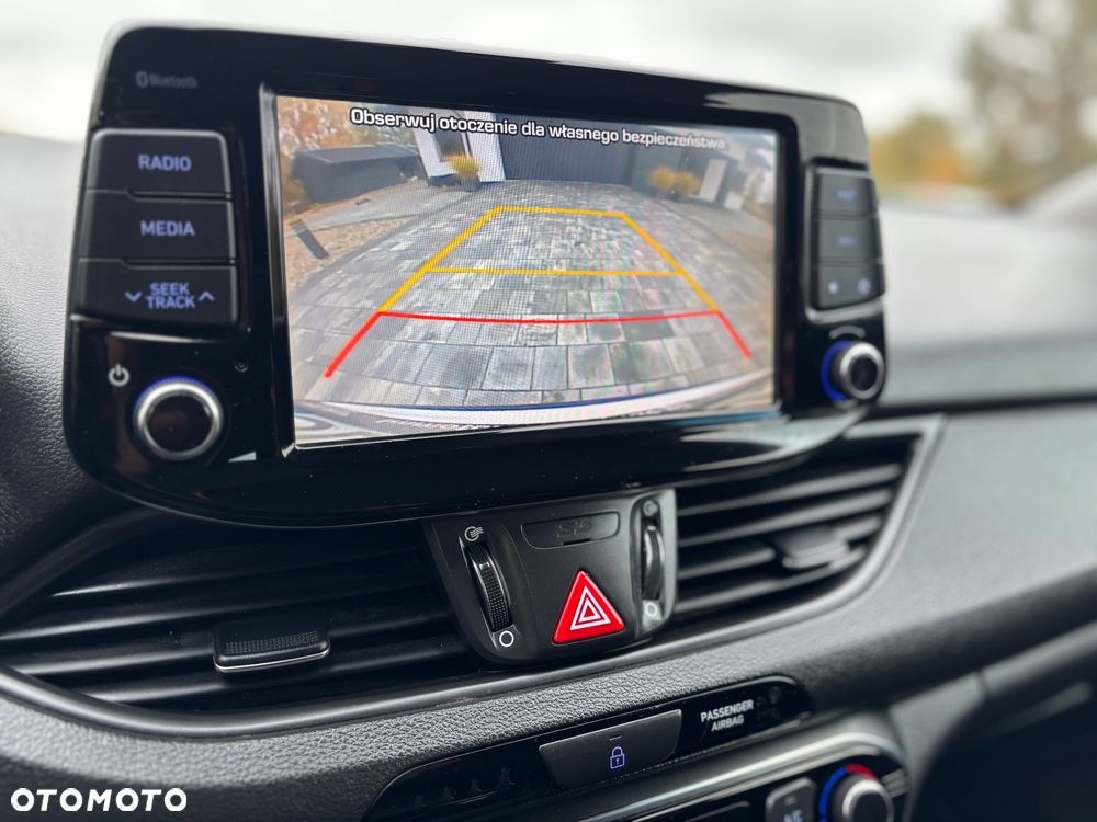 Hyundai i30 1.6 CRDI Automatik Trend - 9