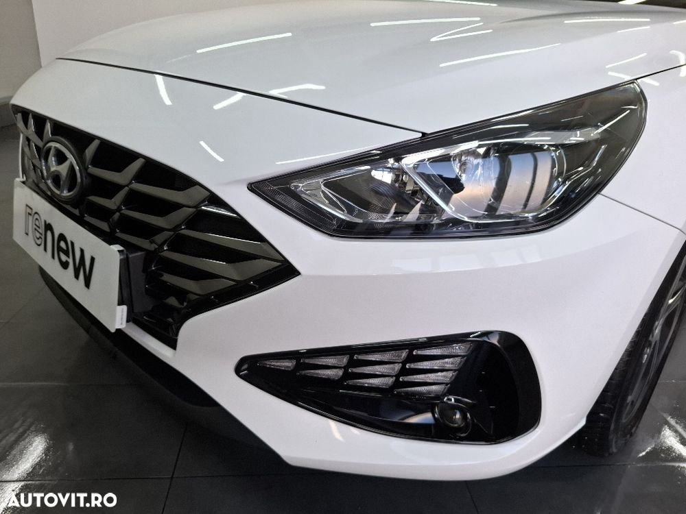 Hyundai i30 1.5 110CP 5DR M/T Highway - 10