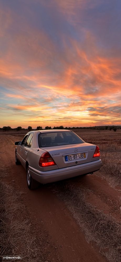 Mercedes-Benz C 220 D - 8