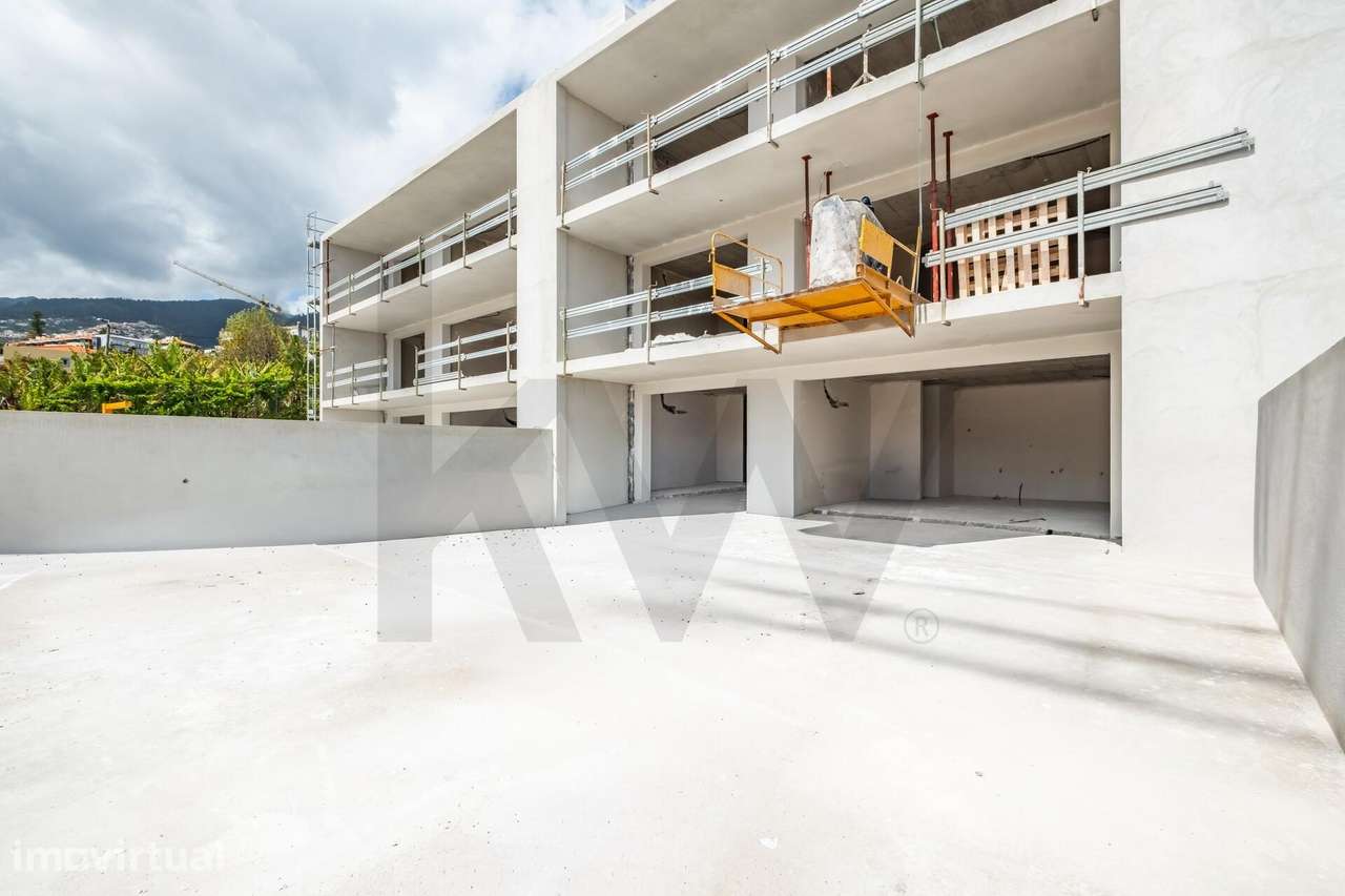 Apartamento T1 novo, com quintal - Grande imagem: 2/14