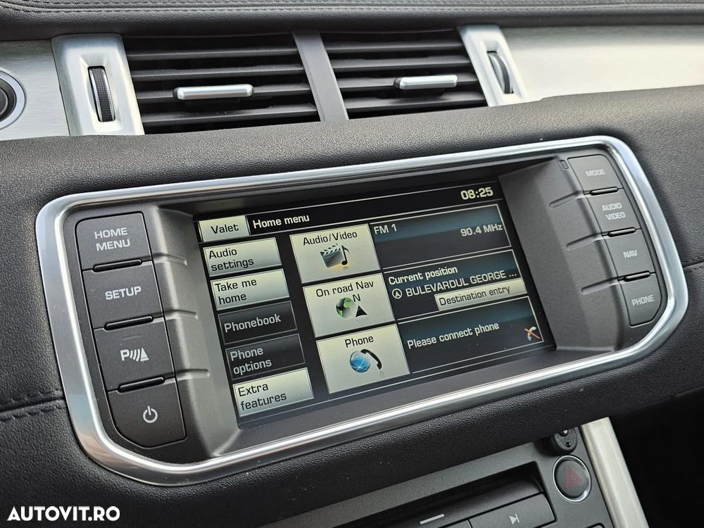 Land Rover Range Rover Evoque - 30