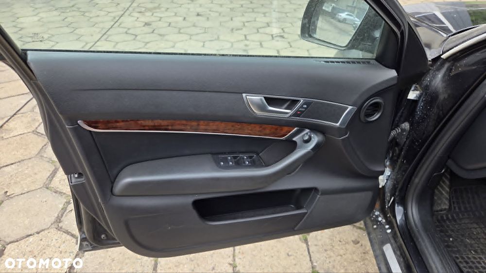Audi A6 Allroad - 9