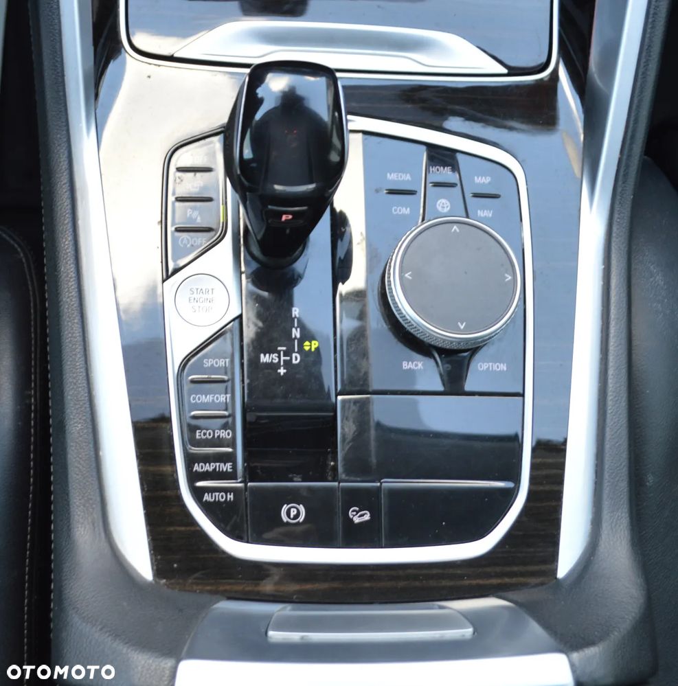 BMW X6 xDrive30d - 23