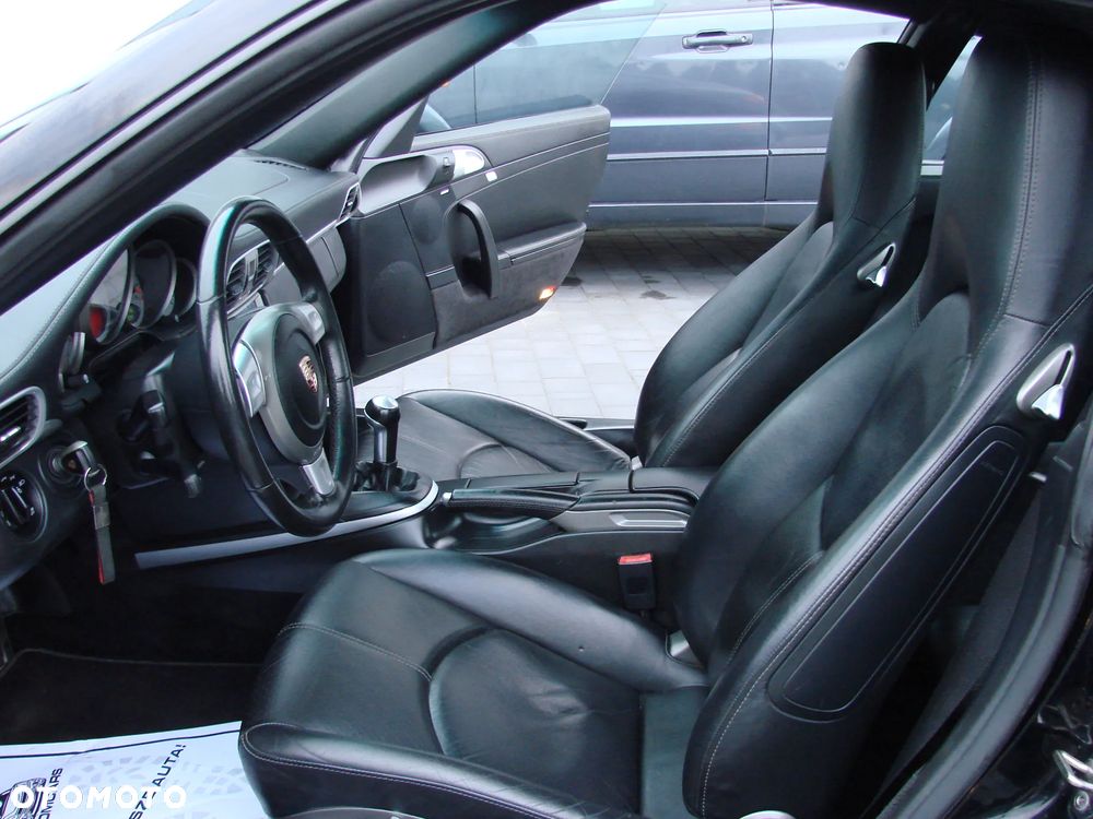 Porsche 911 Carrera 4 S - 20