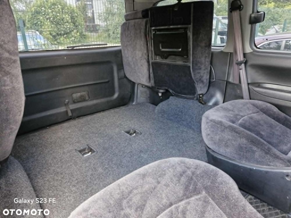 Hyundai H-1 Starex - 31
