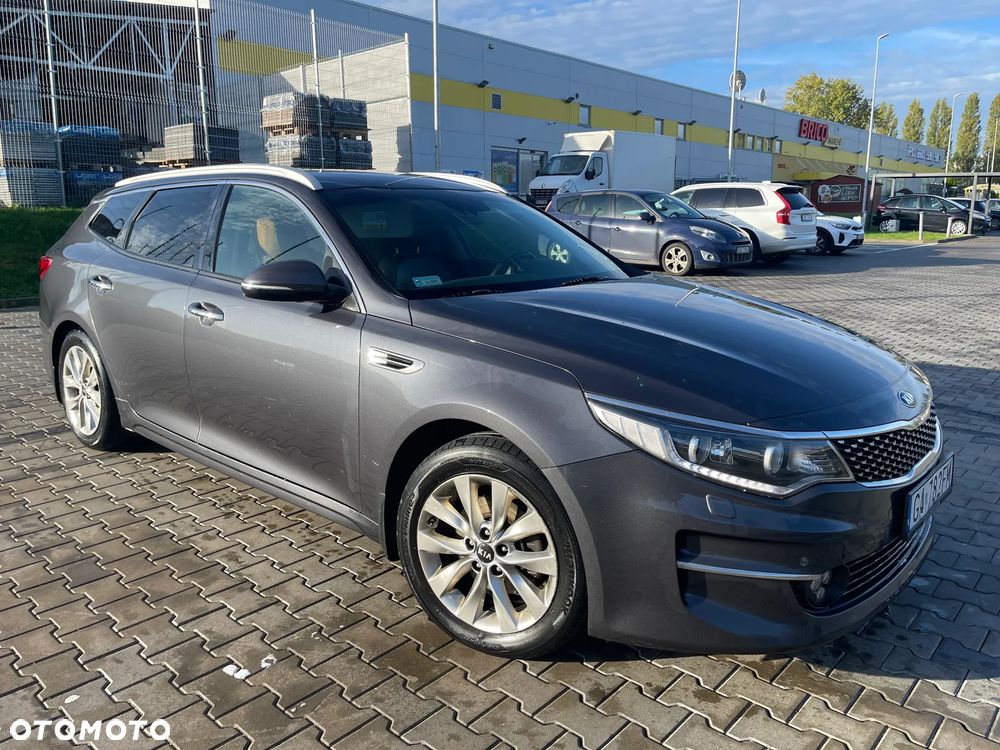 Kia Optima - 1
