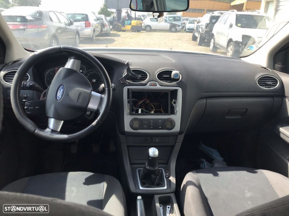 Ford Focis II 1.6 TDCi 110cv 5P 2005 - Para Peças - 5