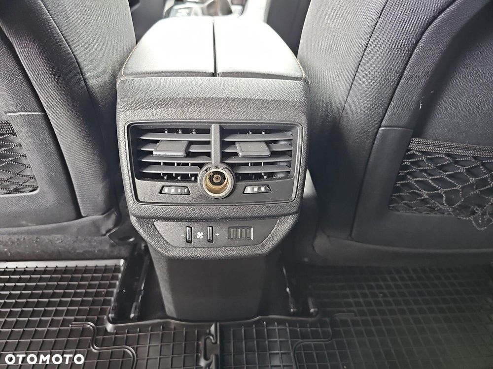Peugeot 5008 - 35