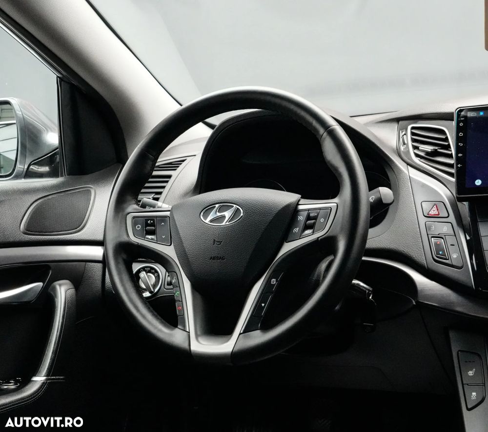 Hyundai i40 - 18
