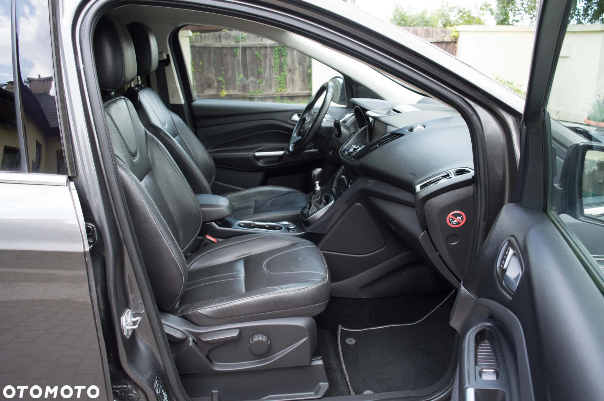 Ford Kuga 2.0 TDCi 4x4 Titanium - 26
