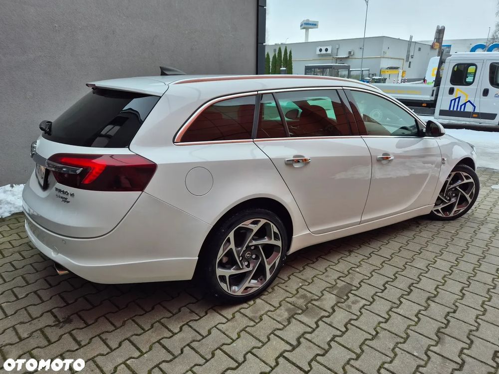 Opel Insignia 2.0 SIDI Turbo 4x4 Innovation - 7