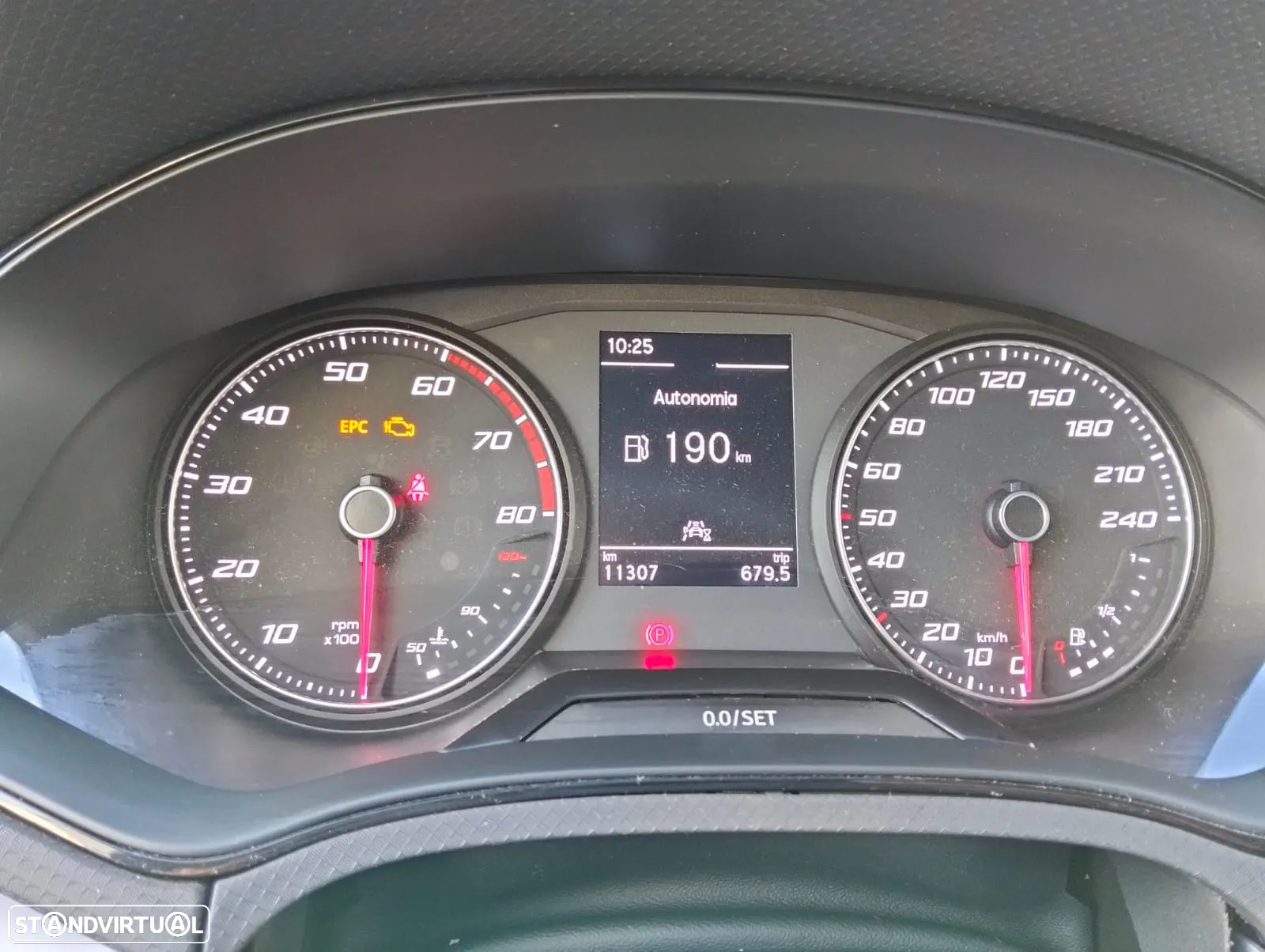 SEAT Arona 1.0 TSI FR - 6