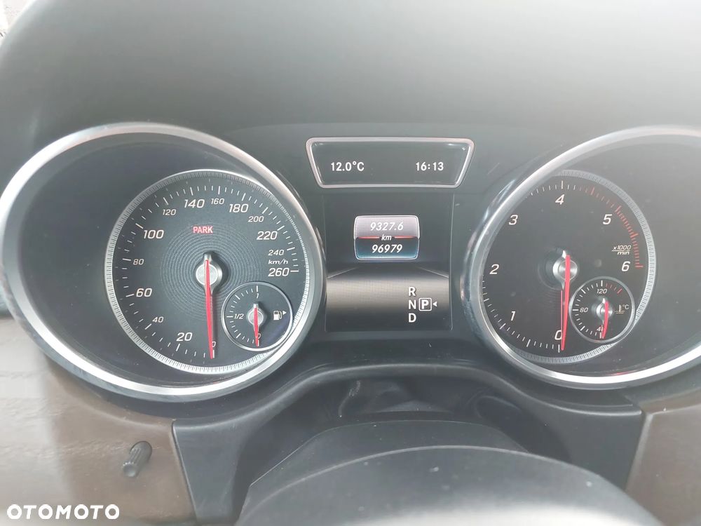 Mercedes-Benz GLE 250 d 4-Matic - 15