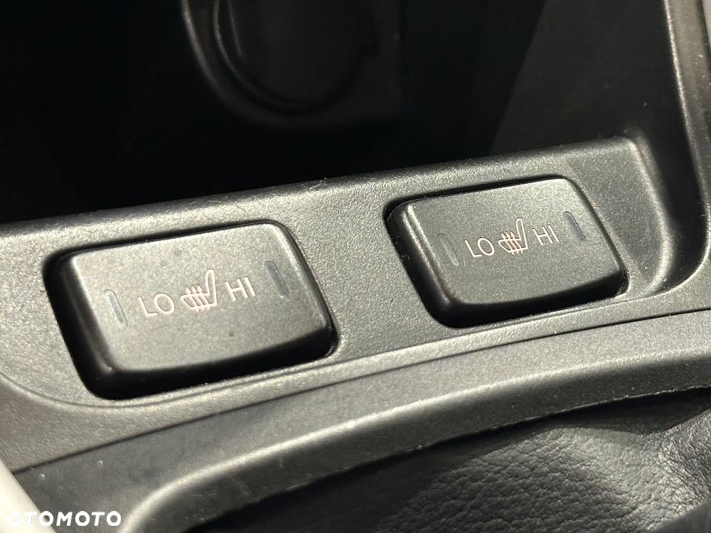 Suzuki SX4 ver-1-0-t-premium - 30