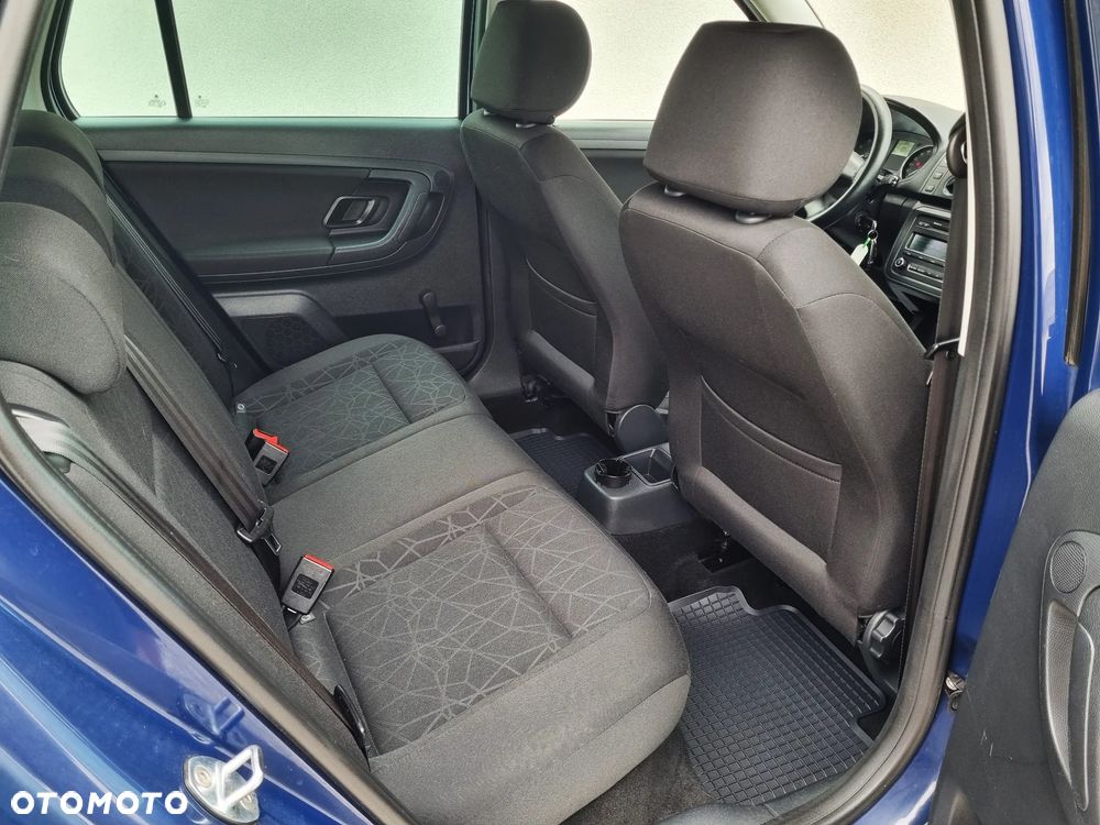 Skoda Fabia 1.2 TSI FAMILY - 12