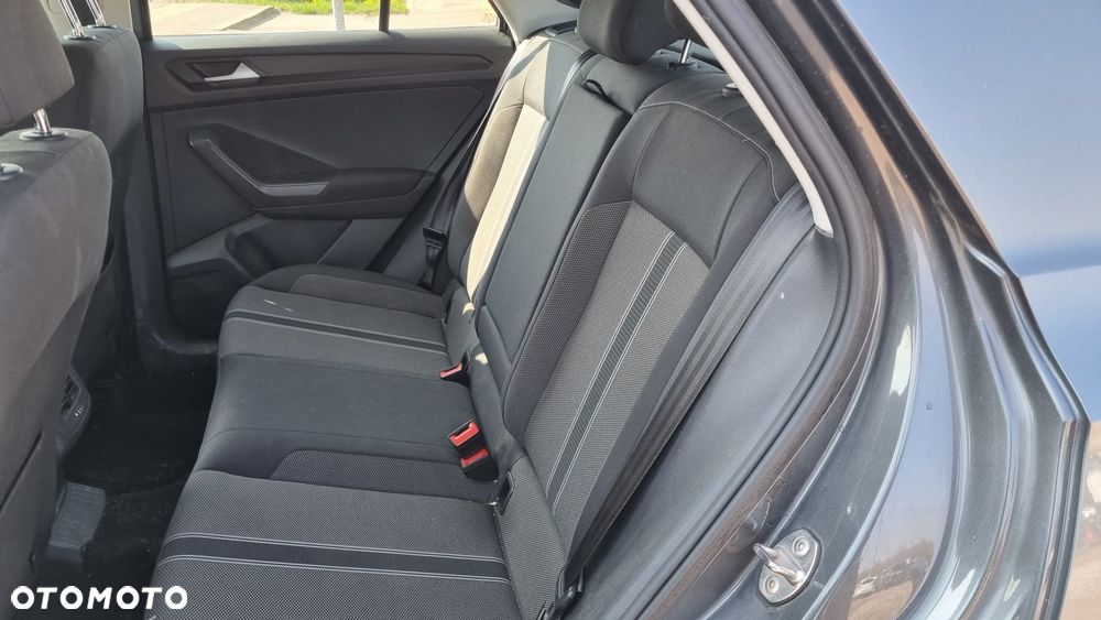 Volkswagen T-Roc 2.0 TDI SCR 4MOTION DSG UNITED - 29