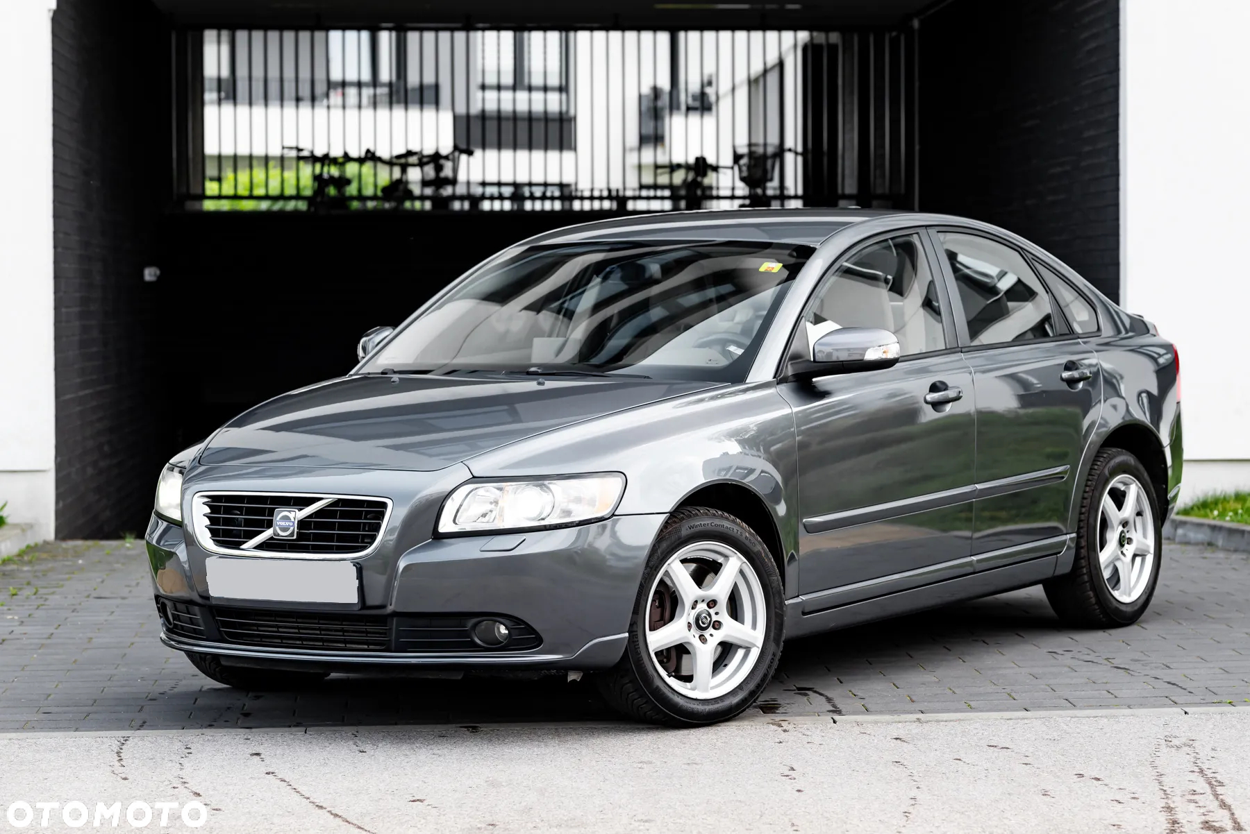 Volvo S40 T5 R-Design - 6