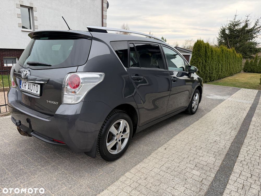 Toyota Verso 1.8 7-Sitzer Executive - 4