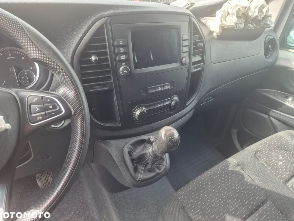 Mercedes-Benz Vito - 12
