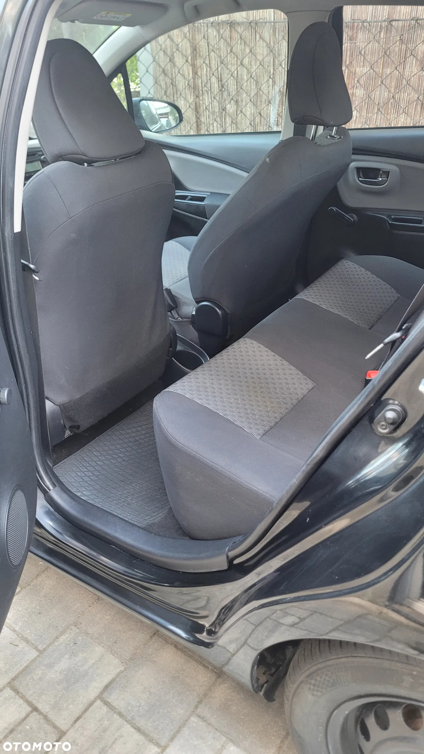 Toyota Yaris 1.0 Life - 29