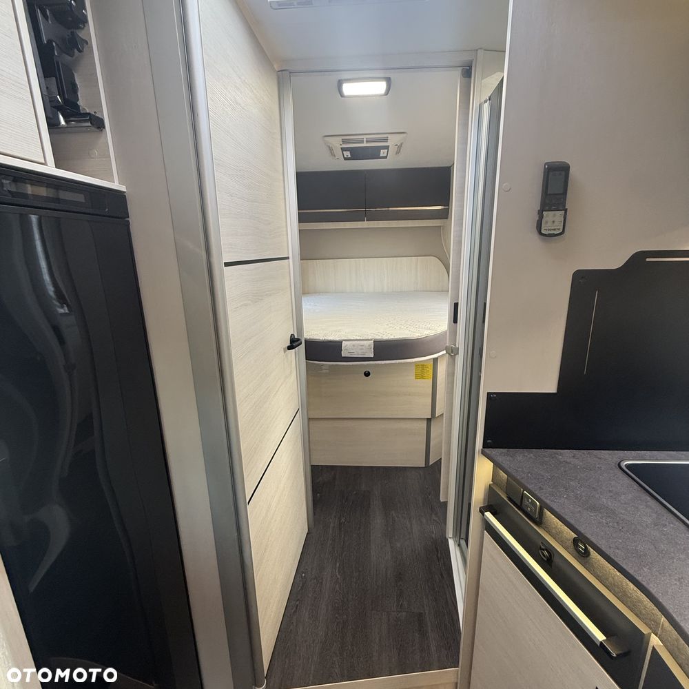Ford Chausson 788 Titanium Premium - 21
