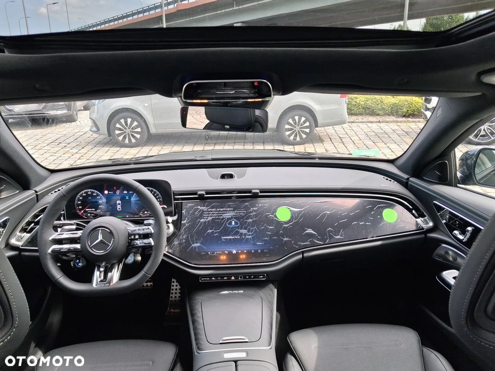 Mercedes-Benz Klasa E AMG 53 PHEV 4Matic+ 9G-Tronic TCT - 14