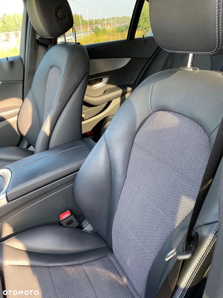 Mercedes-Benz Klasa C 200 4MATIC 9G-TRONIC - 15