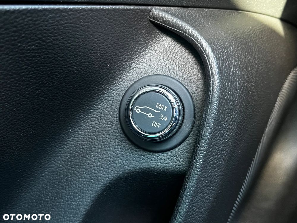 Opel Insignia 2.0 CDTI ecoFLEX Start/Stop Business Innovation - 34