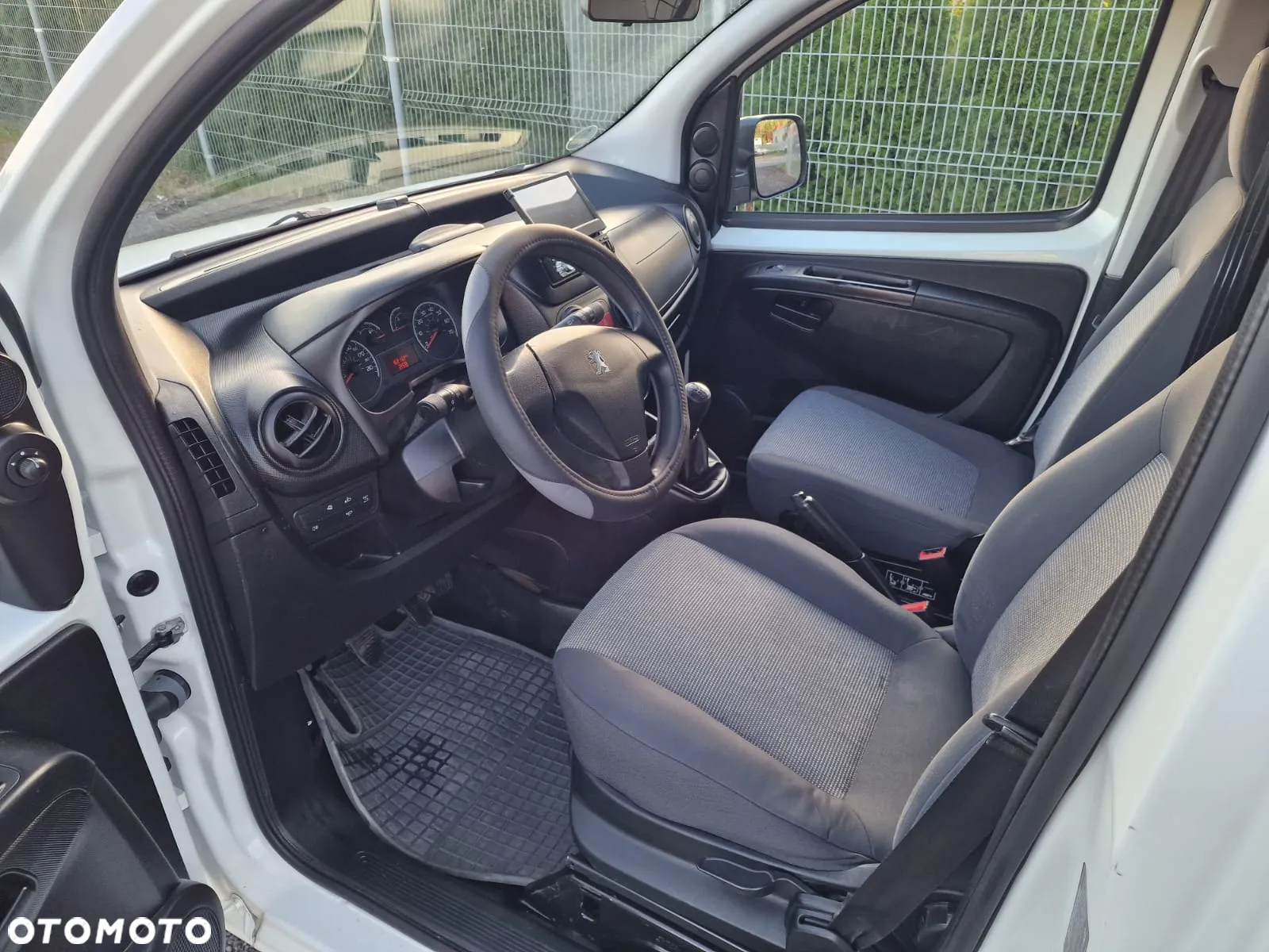 Peugeot BIPPER - 10