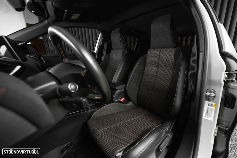 DS DS3 Crossback E-TENSE PERFORMANCE LINE - 35