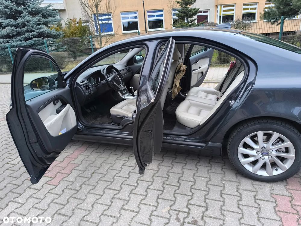 Volvo S80 D4 Drive-E Momentum - 9