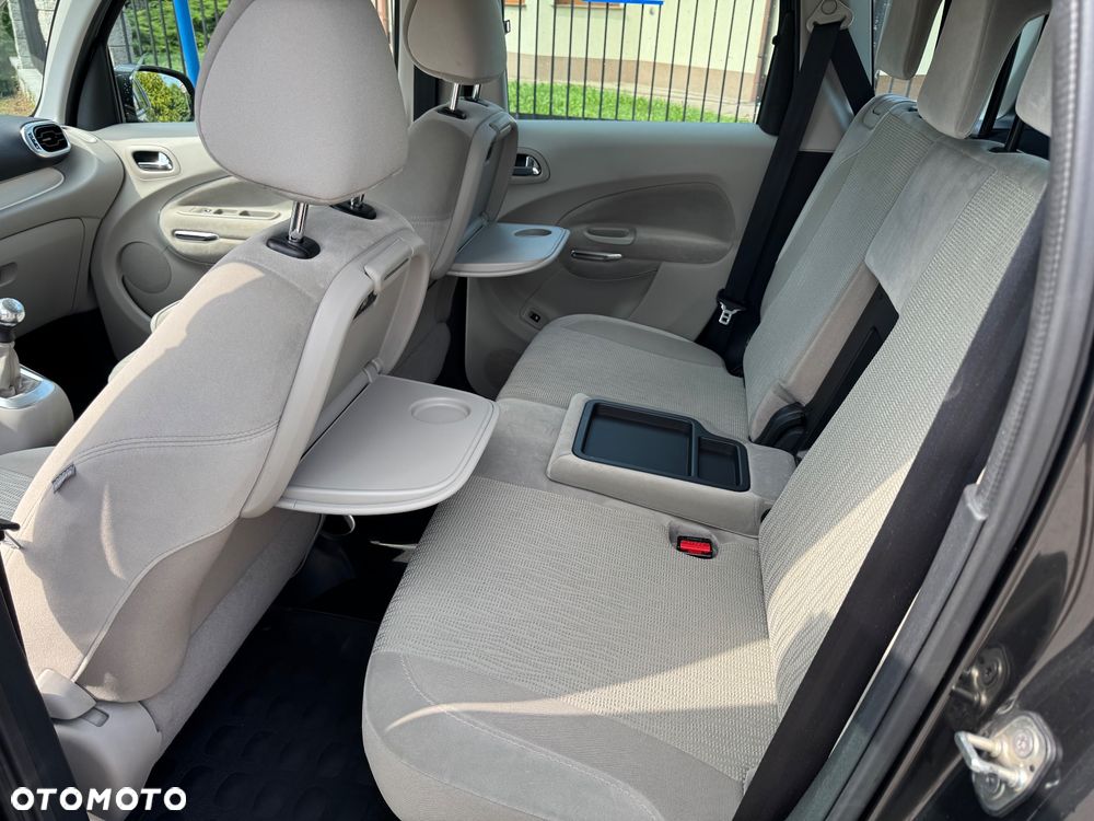Citroën C3 Picasso 1.6i Exclusive - 21