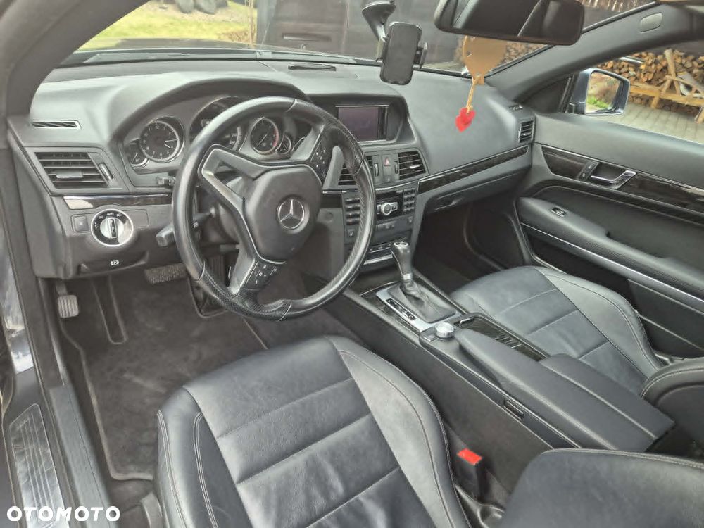 Mercedes-Benz Klasa E 250 BlueTEC 9G-TRONIC Elegance - 10