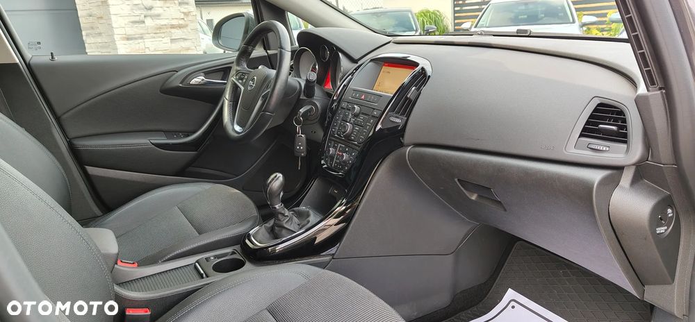 Opel Astra 1.6 ECOTEC DI Turbo ecoFLEX St Exklusiv - 25