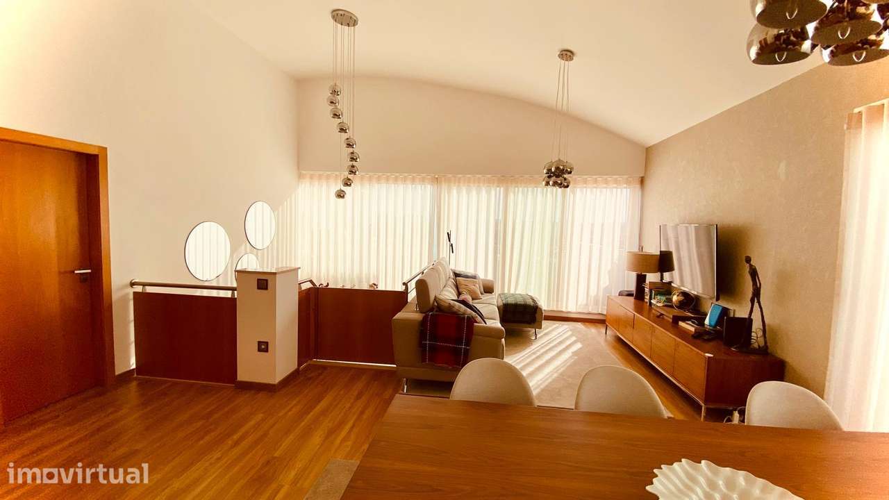 Apartamento T2 Duplex em São Bernardo. - Grande imagem: 5/34