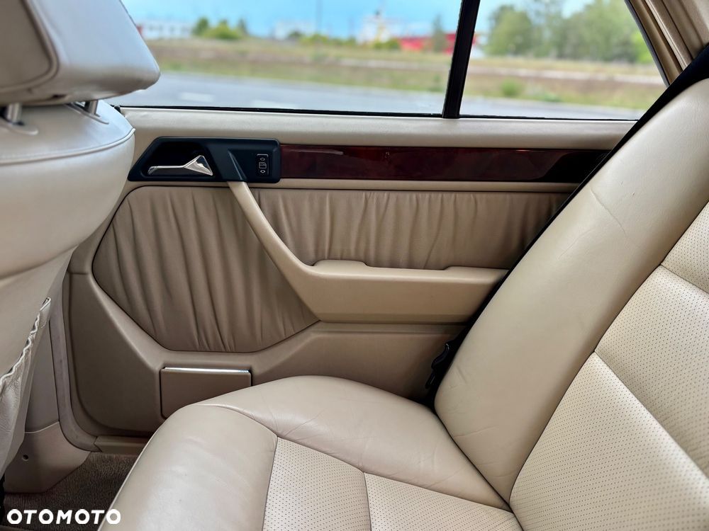 Mercedes-Benz W124 (1984-1993) - 10