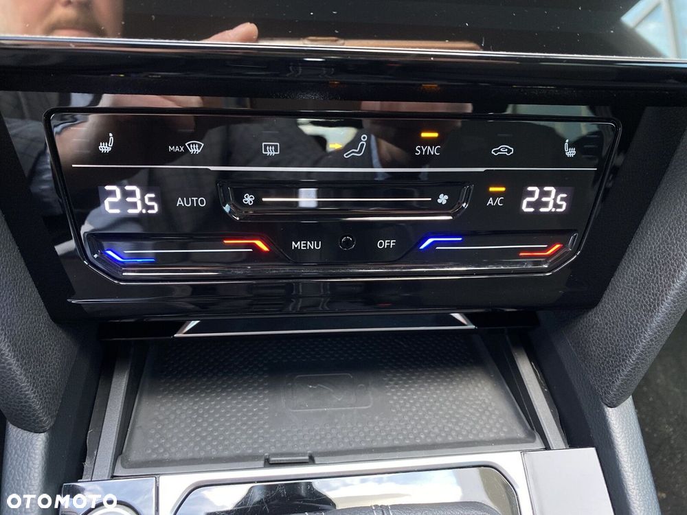 Volkswagen Arteon 2.0 TSI R-Line DSG - 19