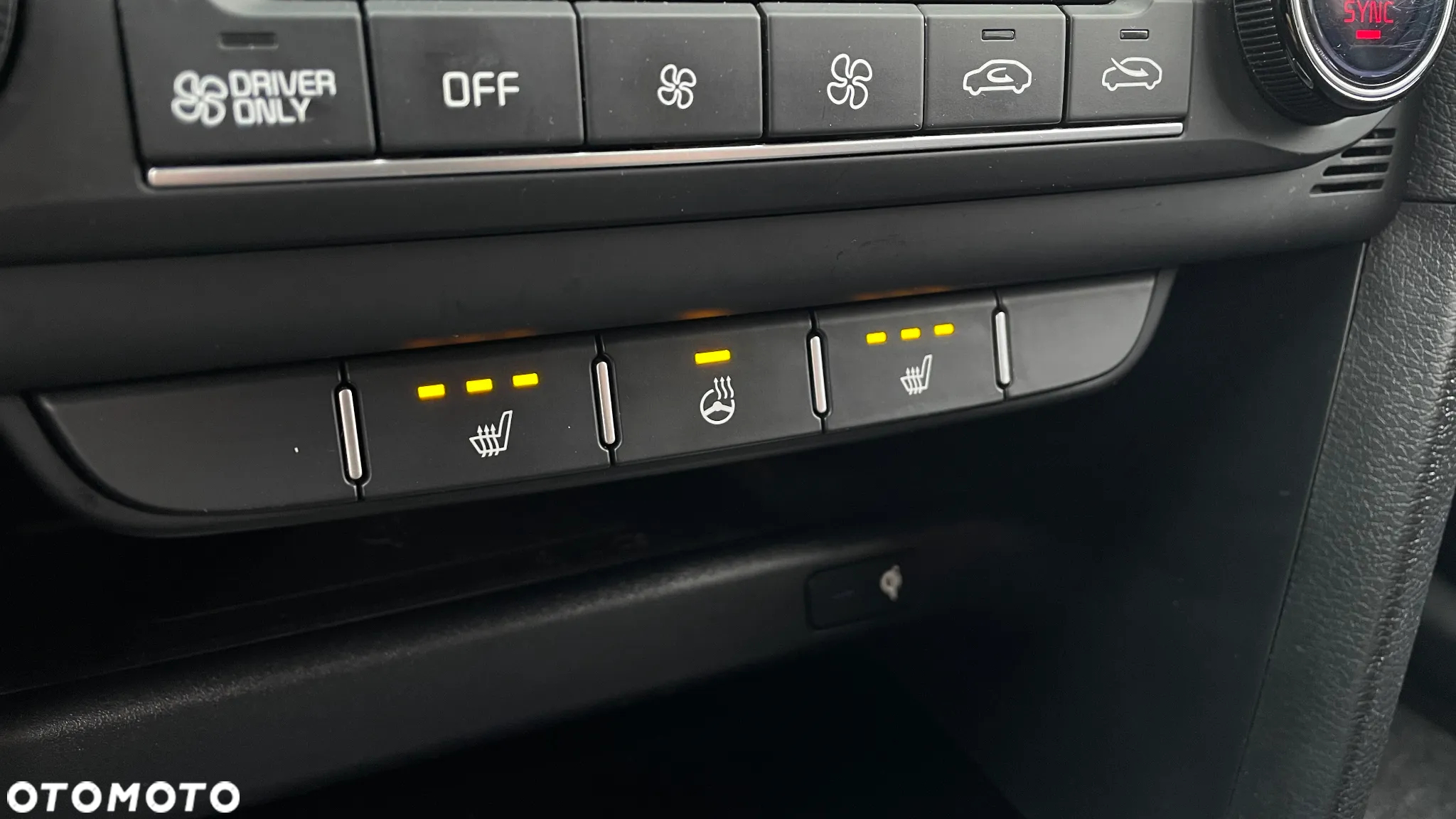 Kia XCeed 1.6 GDI PHEV L Business Line DCT - 27