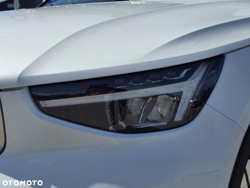 Volvo XC 40 - 8