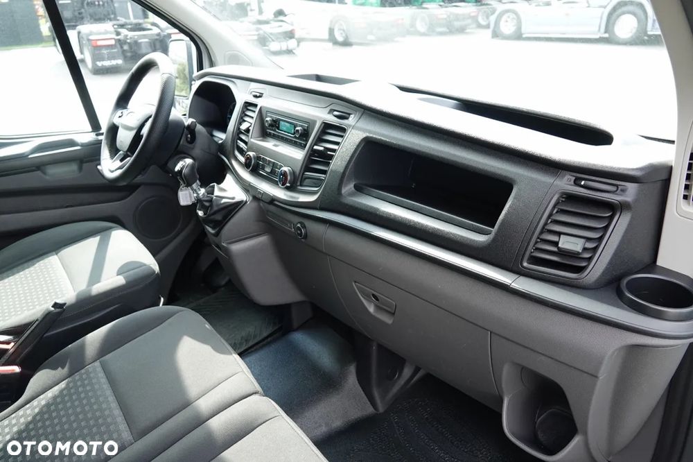 Ford / TRANSIT / CHŁODNIA / TRZY ZABUDOWY IZOTERMICZNE / TRIO TEMPERATURA / SPROWADZONY - 29