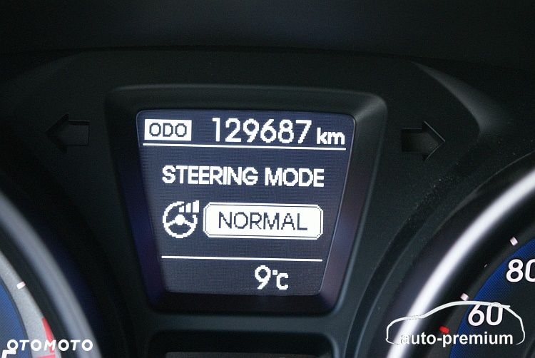 Hyundai i30 1.6 CRDi Fifa World Cup Edition - 13