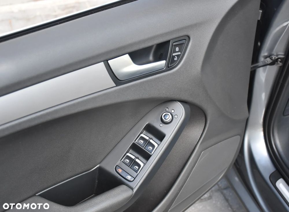 Audi A4 Avant 2.0 TDI DPF clean diesel Ambiente - 22