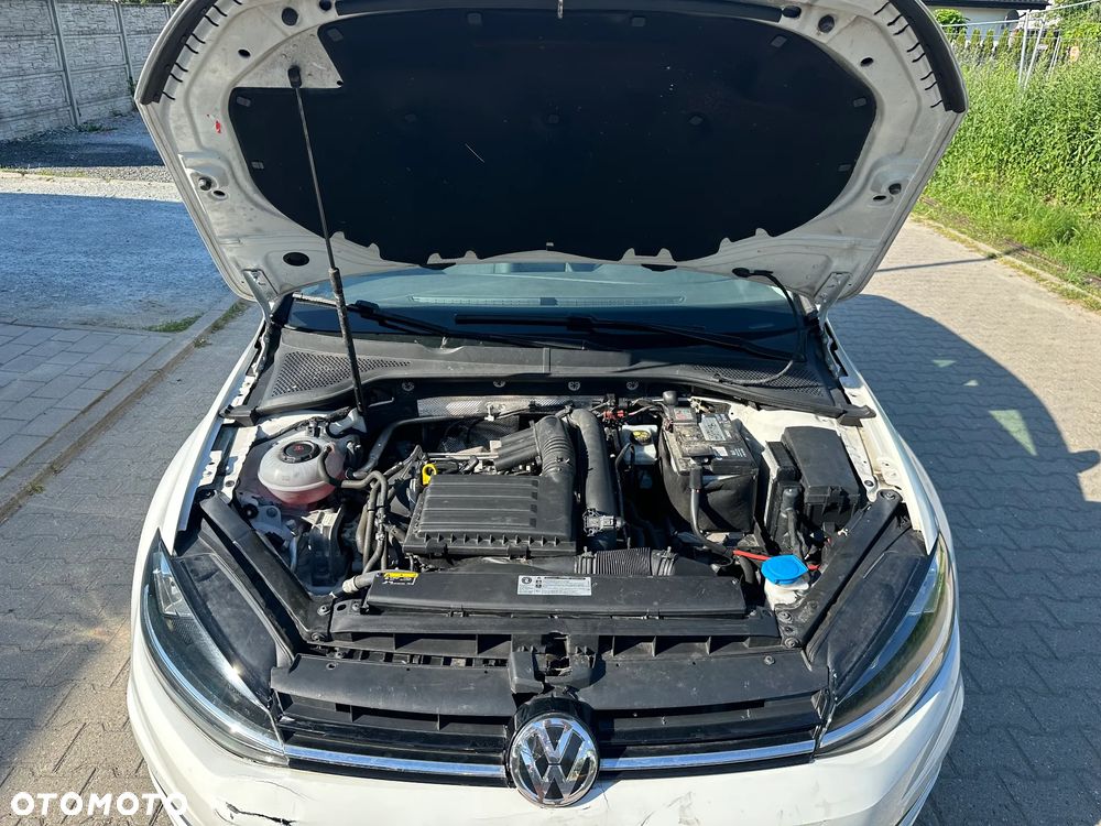 Volkswagen Golf 1.4 TSI BMT Comfortline DSG - 27