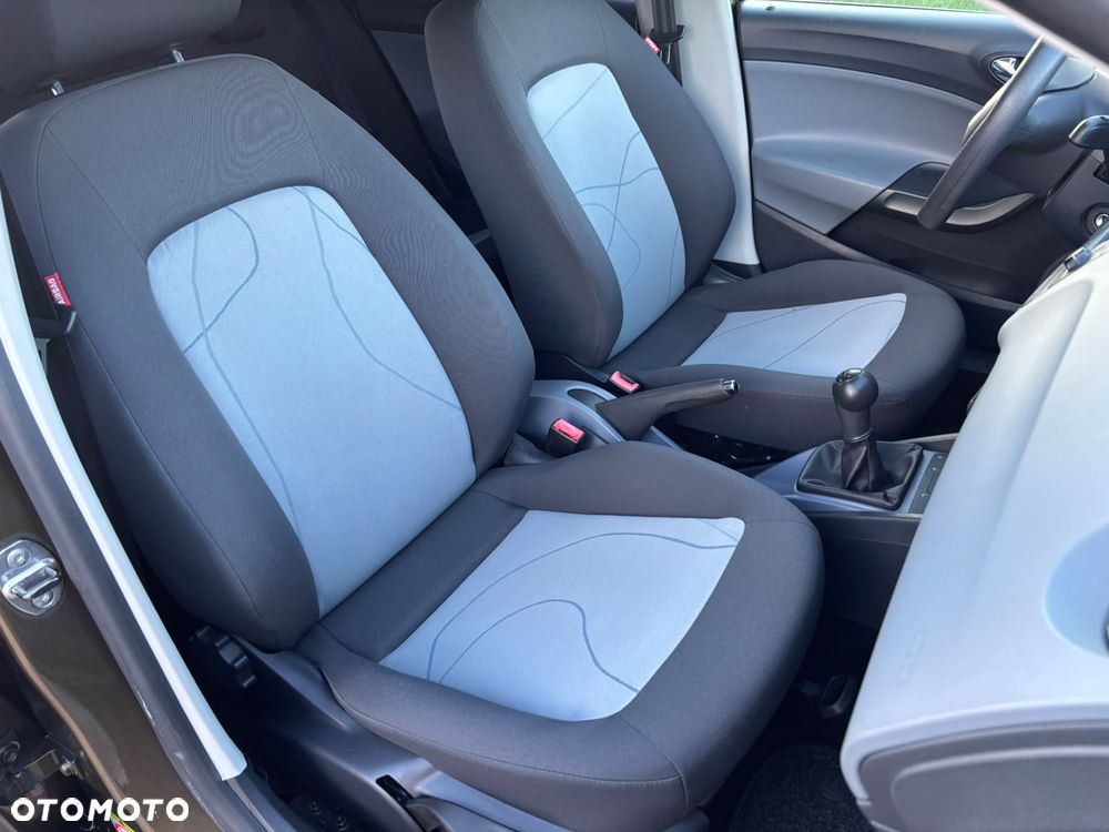 Seat Ibiza 1.4 16V Style - 11