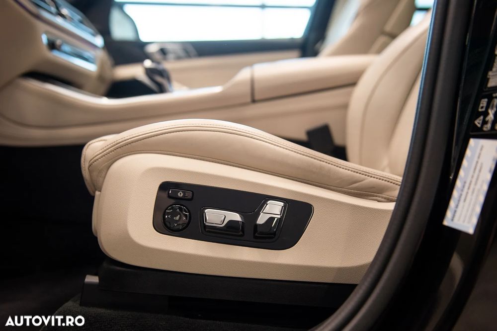 BMW X5 xDrive30d - 14